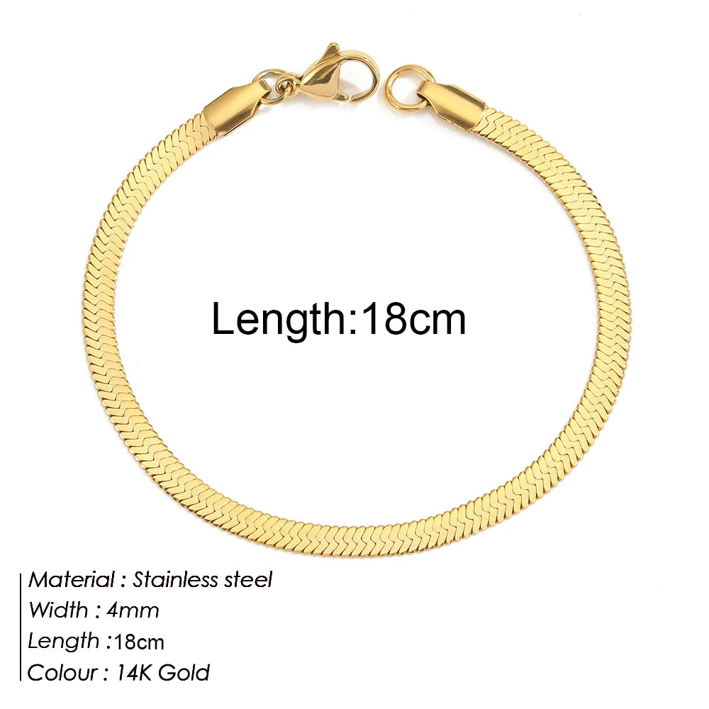 Personalized bracelet diy name initial letter pendant Gold Color Bracelet Stainless Steel Twist Cuban Chain Bracelet for Women